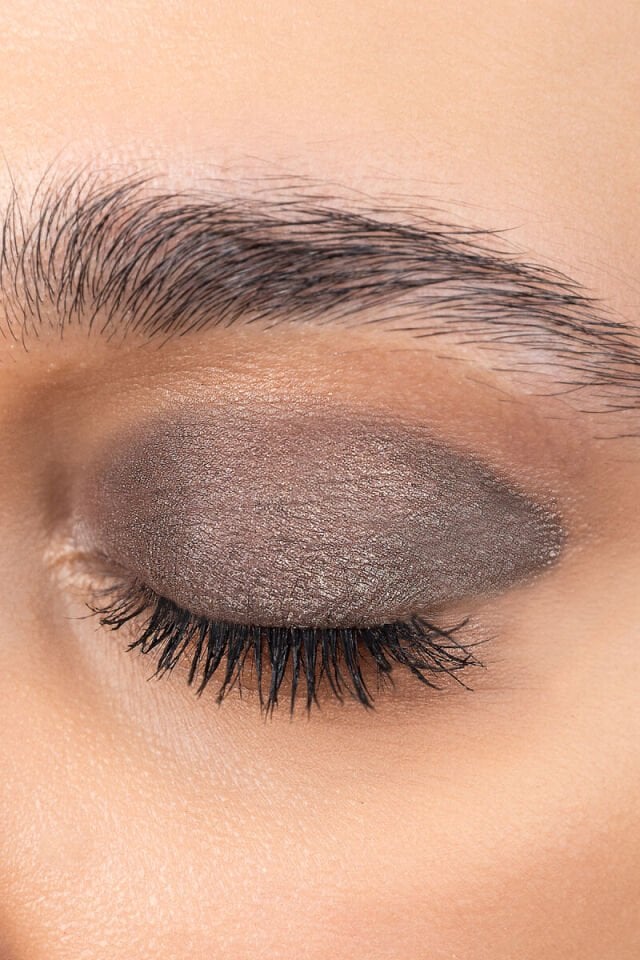 PASTEL PROFASHION GLOW LIQUID EYESHADOW 223